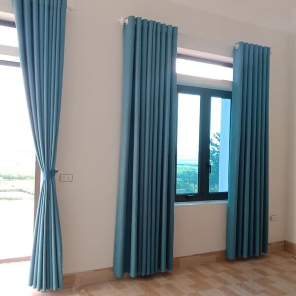 Rèm vải phòng khách màu xanh