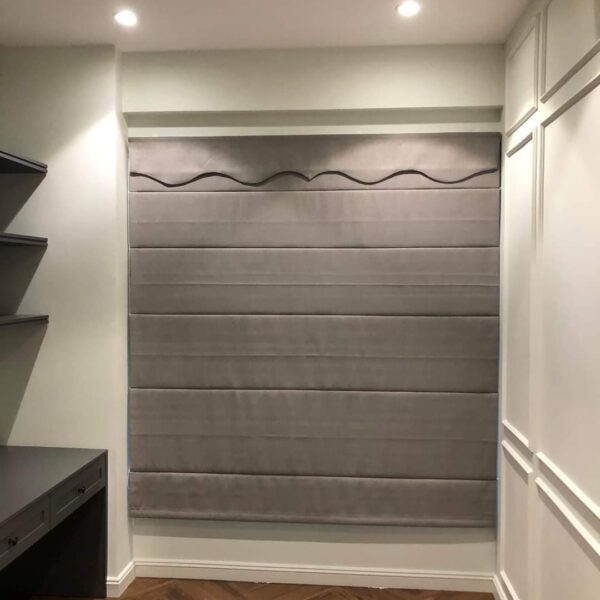 Hình ảnh rem roman xep lop 19 từ remxinh.net