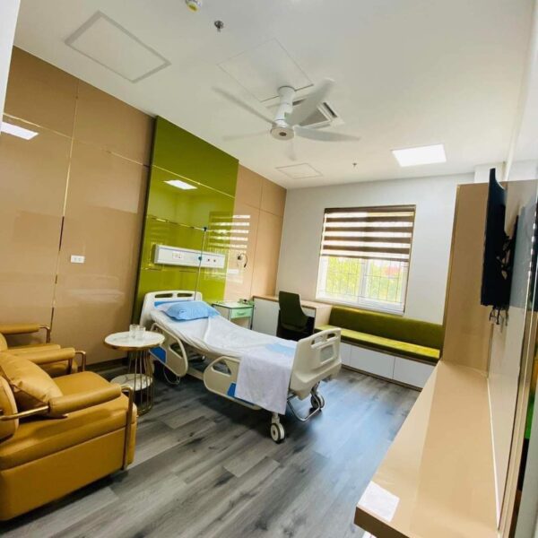 Rèm cầu vồng lắp trường học