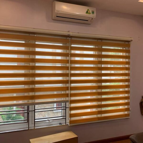 Rèm cầu vồng màu vàng đồng sang trọng