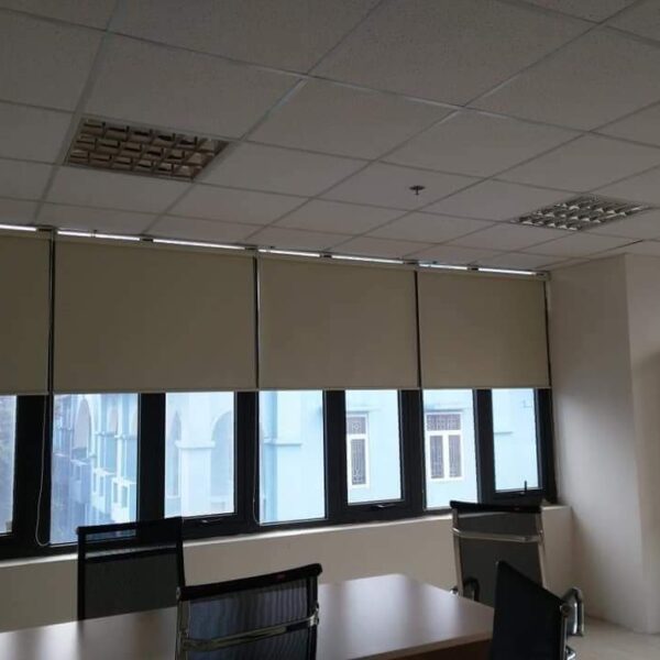 rèm cuốn văn phòng giá rẻ tại Yên Bái