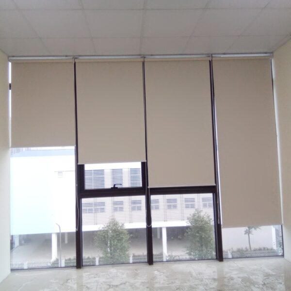 rèm cuốn chống nắng giá rẻ tại Bắc Giang