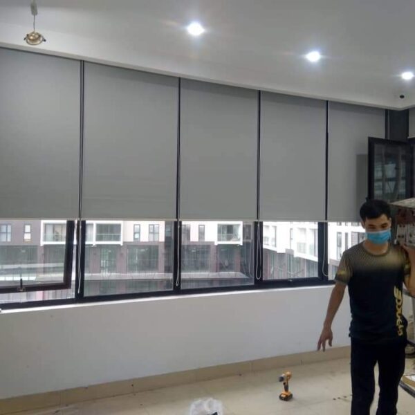 rèm cuốn chống nắng tại Hòa Bình