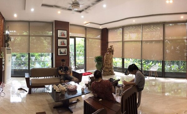 Độ Bền Bỉ Cao và Dễ Dàng Vệ Sinh