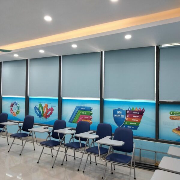 Rèm cuốn chống nắng lắp trường học