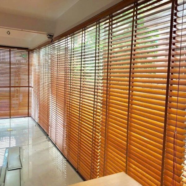 Rèm gỗ phòng bếp tinh tế