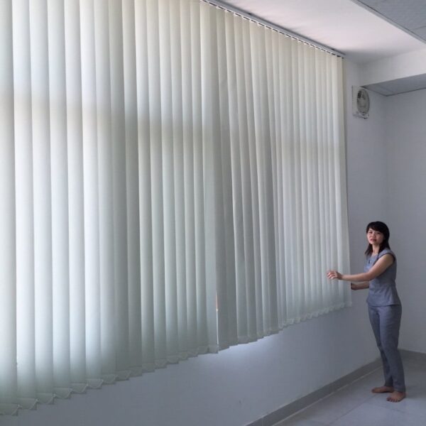 Rèm văn phòng chống nắng RX2B700