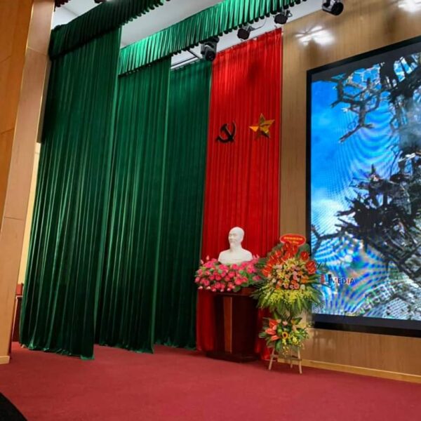 Phông nhung hội trường sân khấu giá rẻ ở Hà Nội
