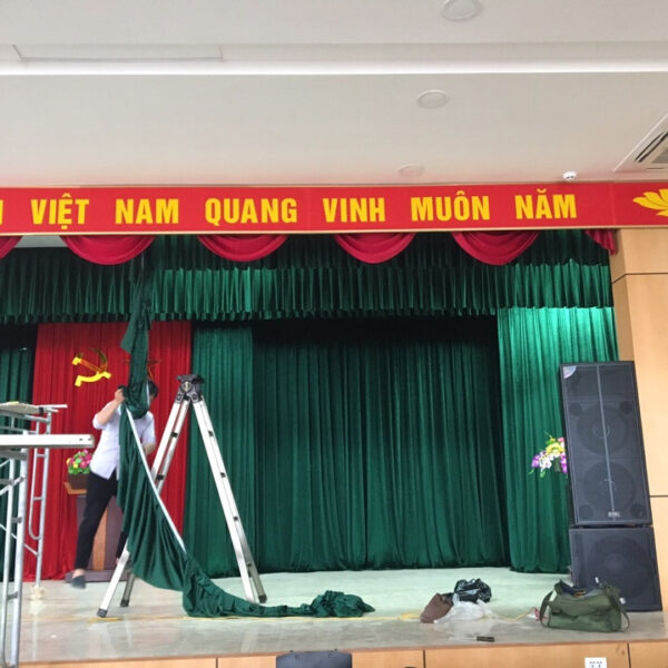 Phông nhung khánh tiết sân khấu hội trường