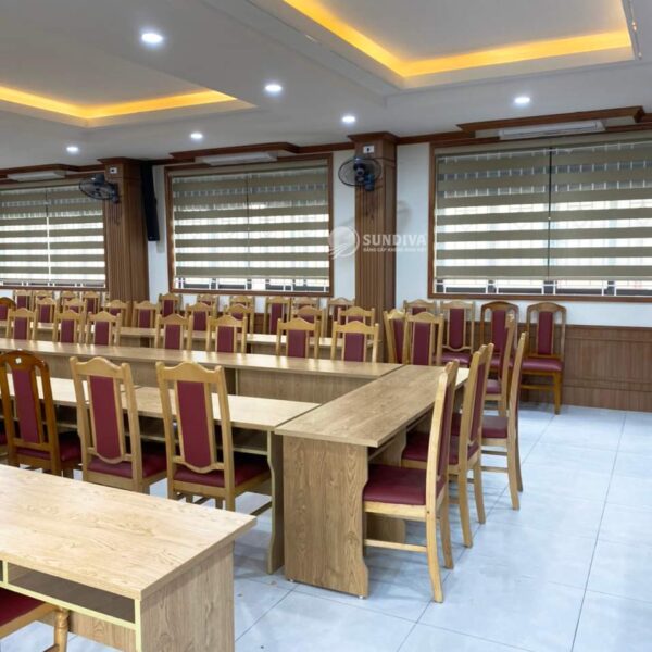 Rèm cầu vồng hãng Sundiva