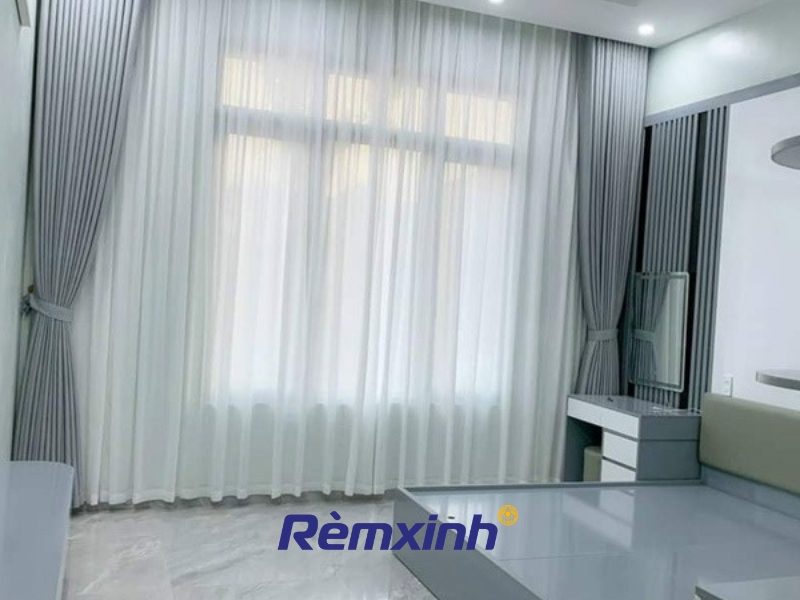 Chọn vải có khả năng kháng nước và chống bám bụi