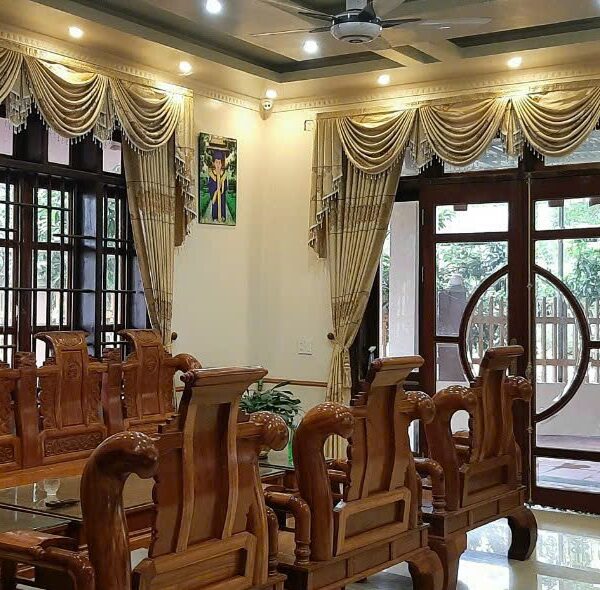 Rèm cửa cao cấp phòng khách hiện đại sang trọng
