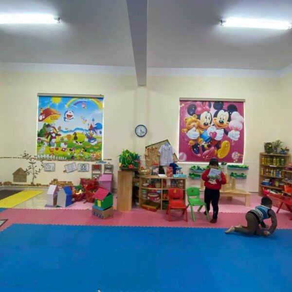 Rèm cuốn tranh Patino