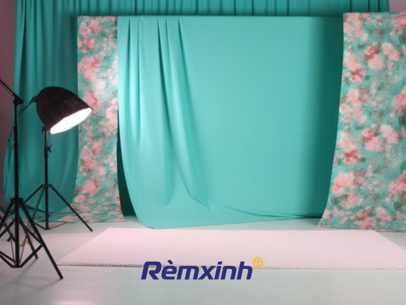 Rèm background giúp thay đổi bối cảnh