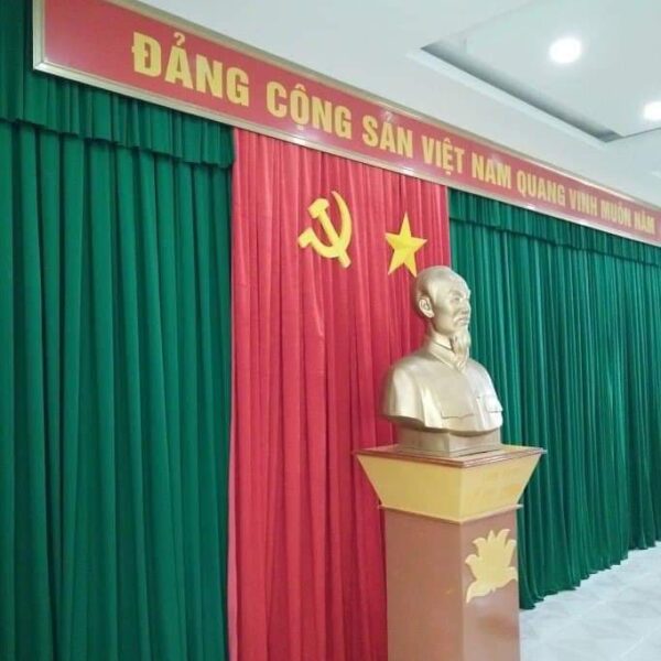 Tượng Bác Hồ thạch cao
