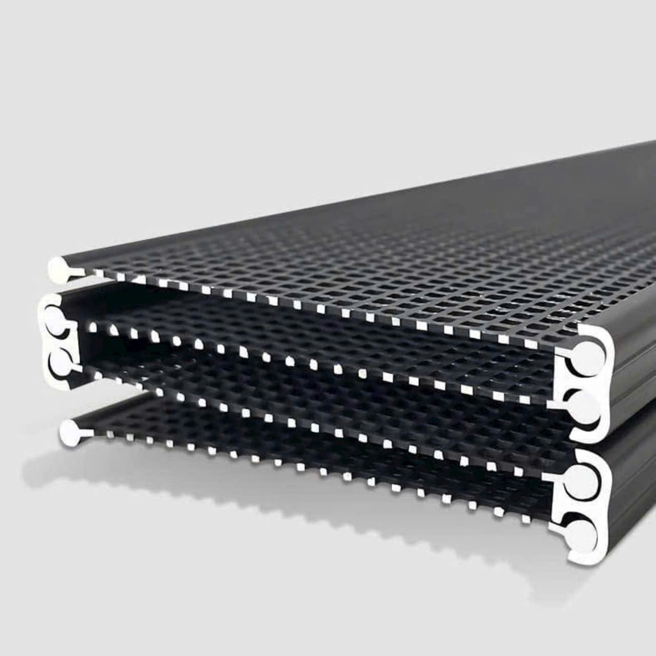 Cửa H&agrave;ng R&egrave;m Xinh