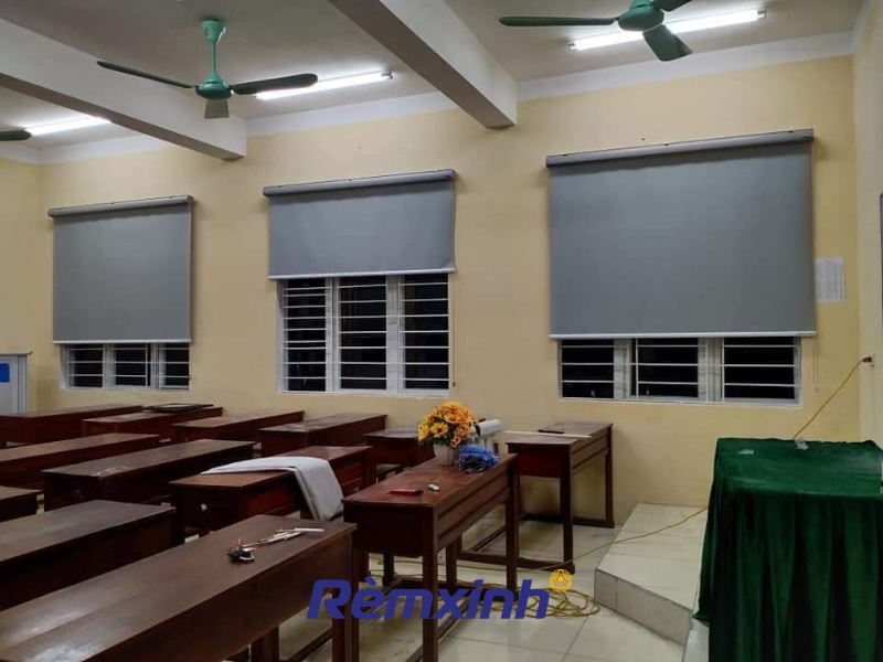 công trình rèm cuốn cho lớp học