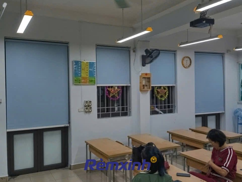 Rèm cuốn tại Trường tiểu học Sao Mai - Hà Nội