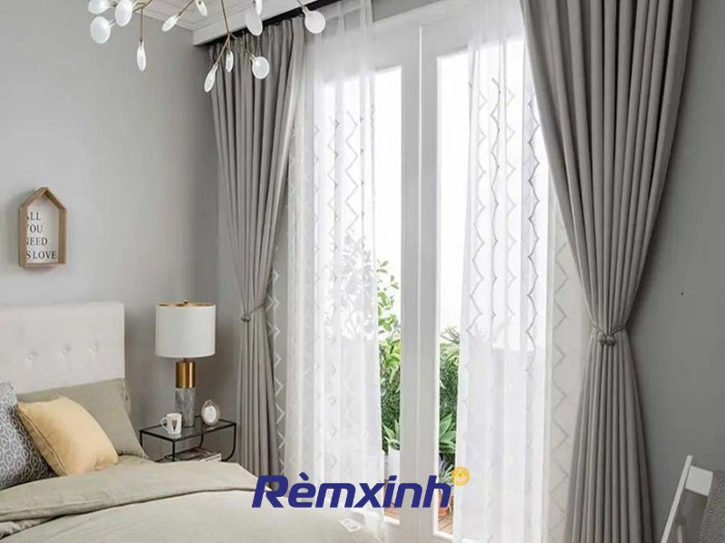 Rèm vải trong phòng ngủ