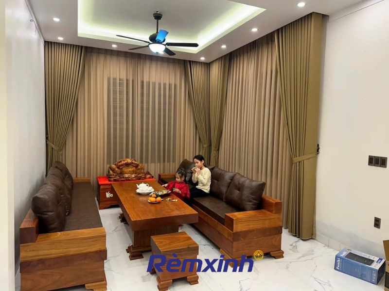 Phối màu rèm tinh tế, hài hòa tổng thể không gian.