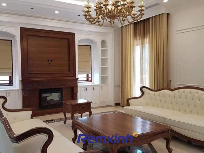 Gợi ý chọn rèm cửa phòng khách sang trọng, hợp phong thủy.