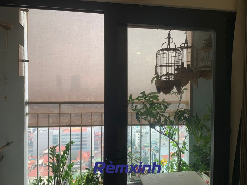 Mẫu rèm che nắng cho ban công