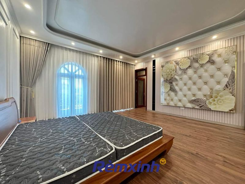 Giá rèm cửa Phường Hồng Hà tại Rèm Xinh – Minh bạch, cạnh tranh, tư vấn tận nơi.