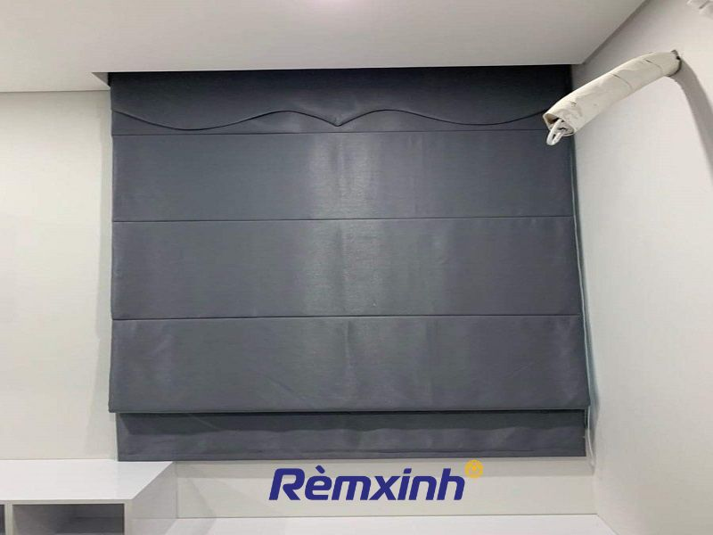 Rèm Roman tinh tế thanh lịch và gọn gàng