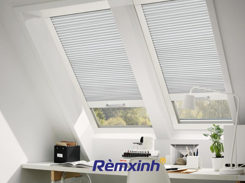 Rèm tổ ong cản sáng