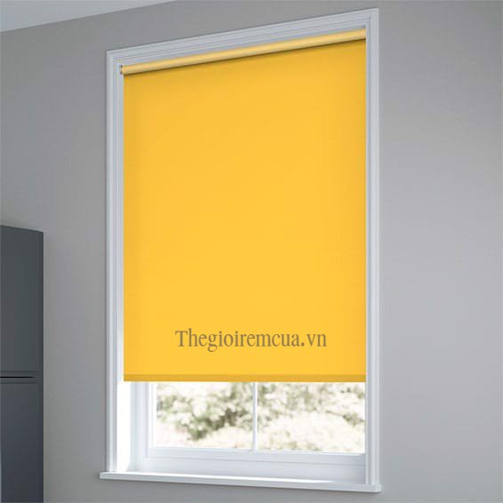 Rèm cửa sổ cuốn chống nắng màu vàng độc đáo và lạ