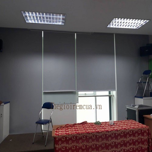 Rèm cuốn bằng nhựa pvc chắn nắng