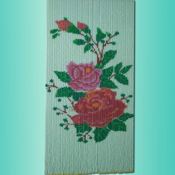 Rèm hạt nhựa tranh hoa hồng nền trắng