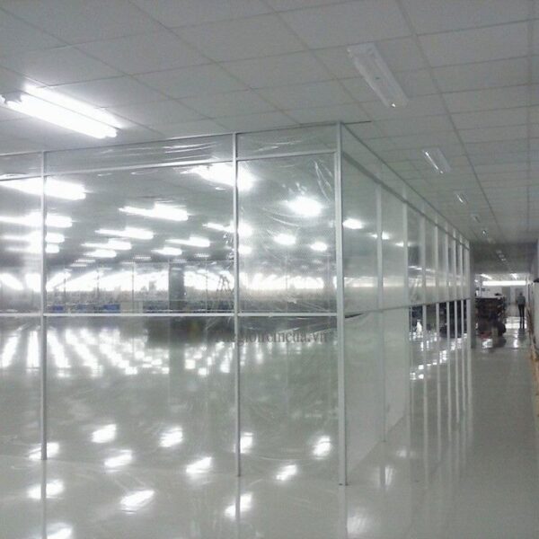 Vách ngăn phòng lạnh trong suốt, tiện lợi giá rẻ hiệu quả cao